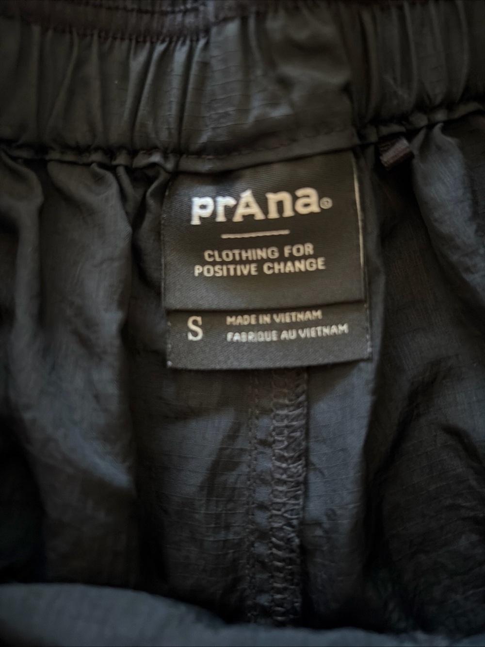 PrAna Crossback Shorts Women's S Black Recycled Nylon Elastic Waist Hiking - Picture 4 of 9